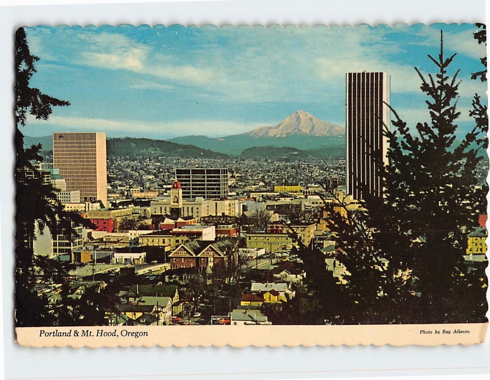 Postcard City View & Mt. Hood Portland Oregon USA