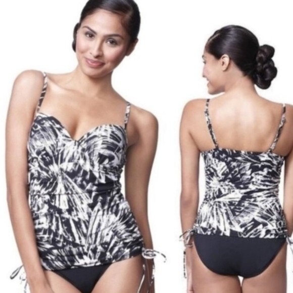 Love Your Assets Spanx Size Large Black & White Tankini Swim Top Ruched Padded