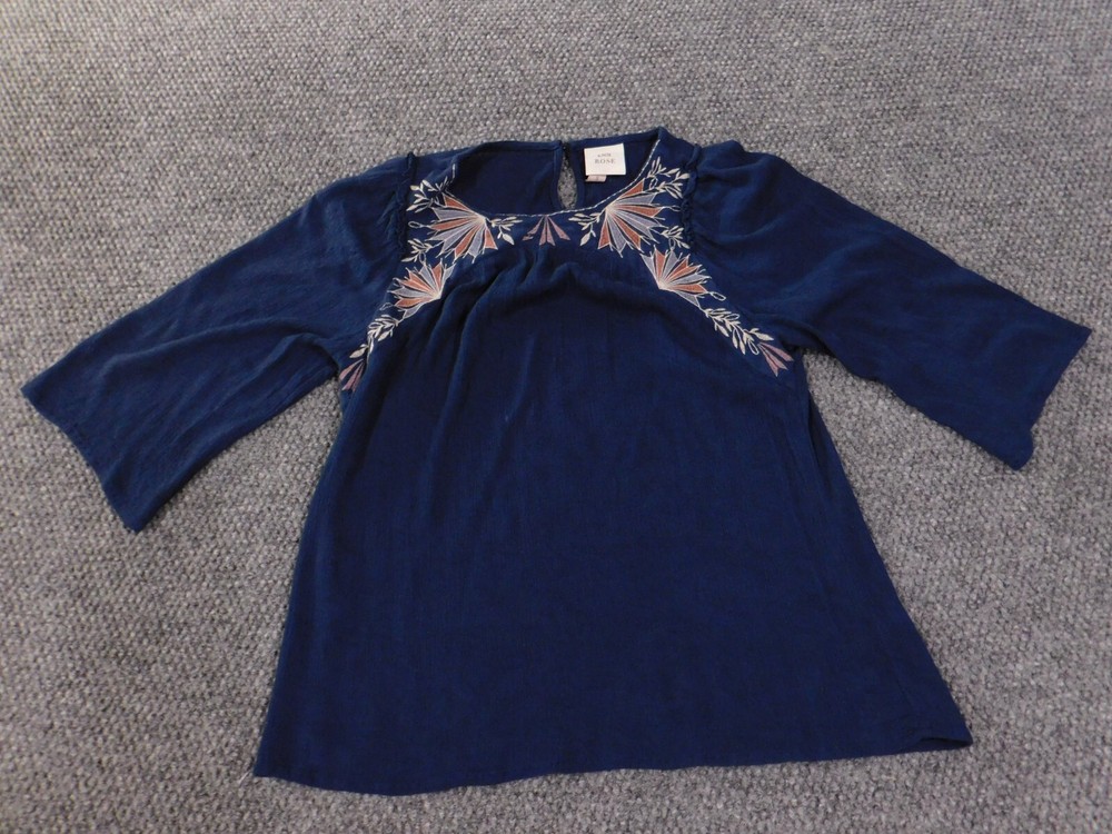 Knox rose top small blue pullover womens rayon roundneck button