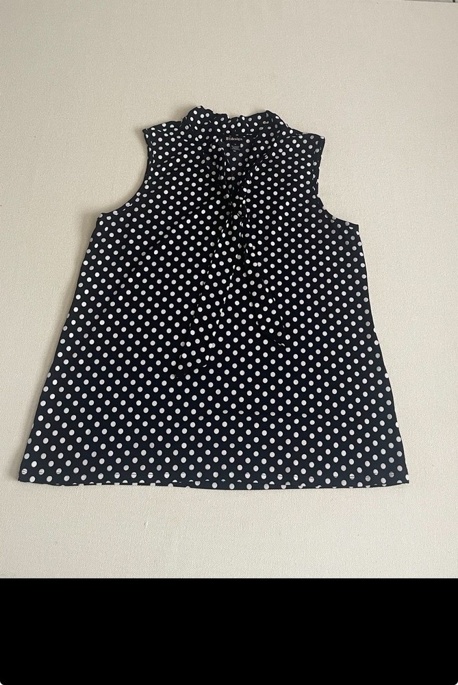 By Design Women's Top Size 1x Short Sleeve Black White Polka Dot V Neck Blouse