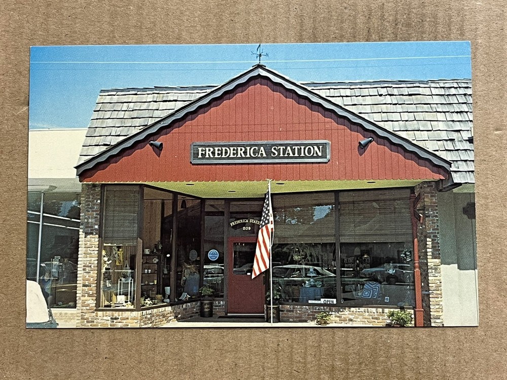 Postcard St Simons Island Georgia Frederica Station Gift Shoppe Roadside Store