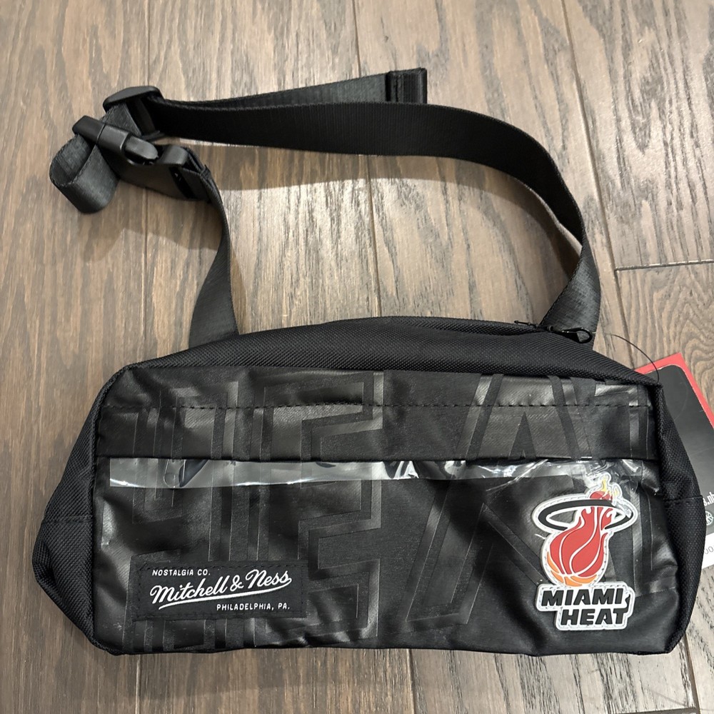 Mitchell & Ness Miami Heat Basketball Hardwood Classics Belt Bag Fanny Pack NWT