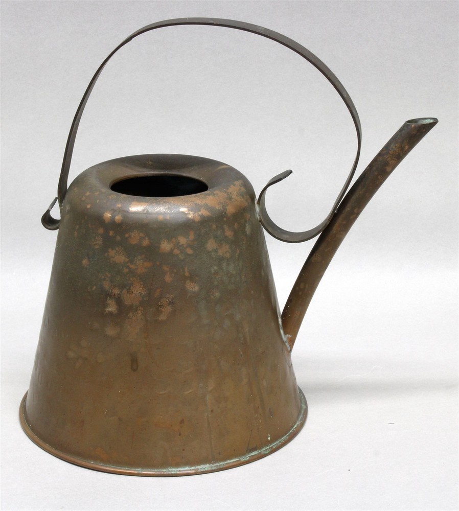 Vintage Handmade Hammered Copper Garden Greenhouse WATERING CAN Made in Turkey