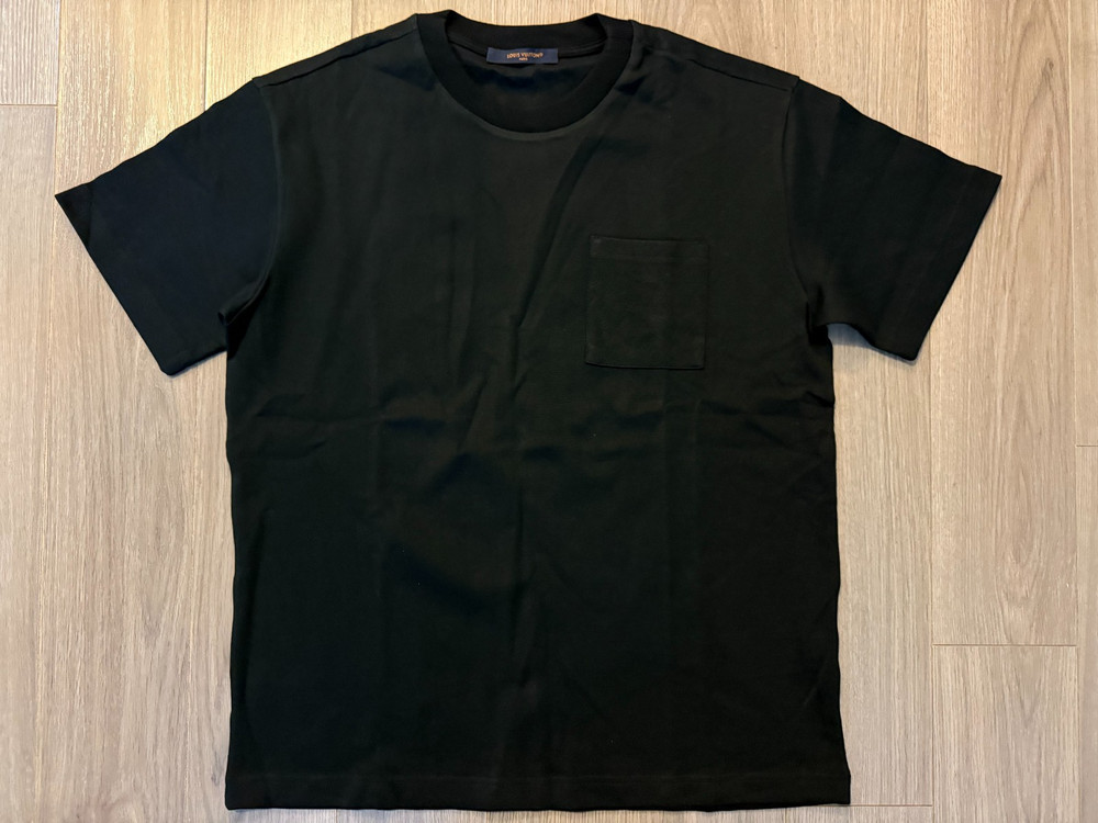 Louis Vuitton Short Sleeved Monogram Pocket Tee shirt black sz M