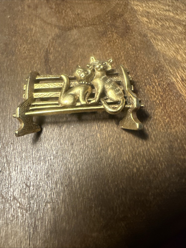 Vintage Brooch Pin Kitty Cats on Bench Gold Tone Fashion Estate Jewelry AJC.