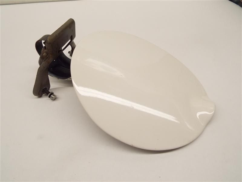 TAURUS    2006 Fuel Filler Door 176435