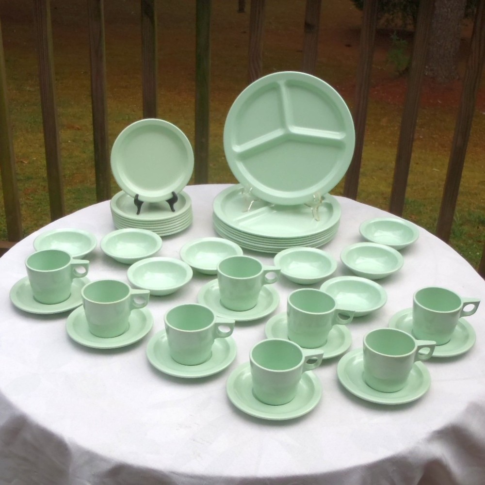 Vintage 40pc MCM MELMAC Mint Green Dinnerware Set Texas-Dallas Ware King Line NR