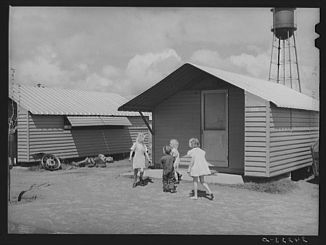 Photo:Visalia California 1940 Children Playing at Tulare Migrant Camp