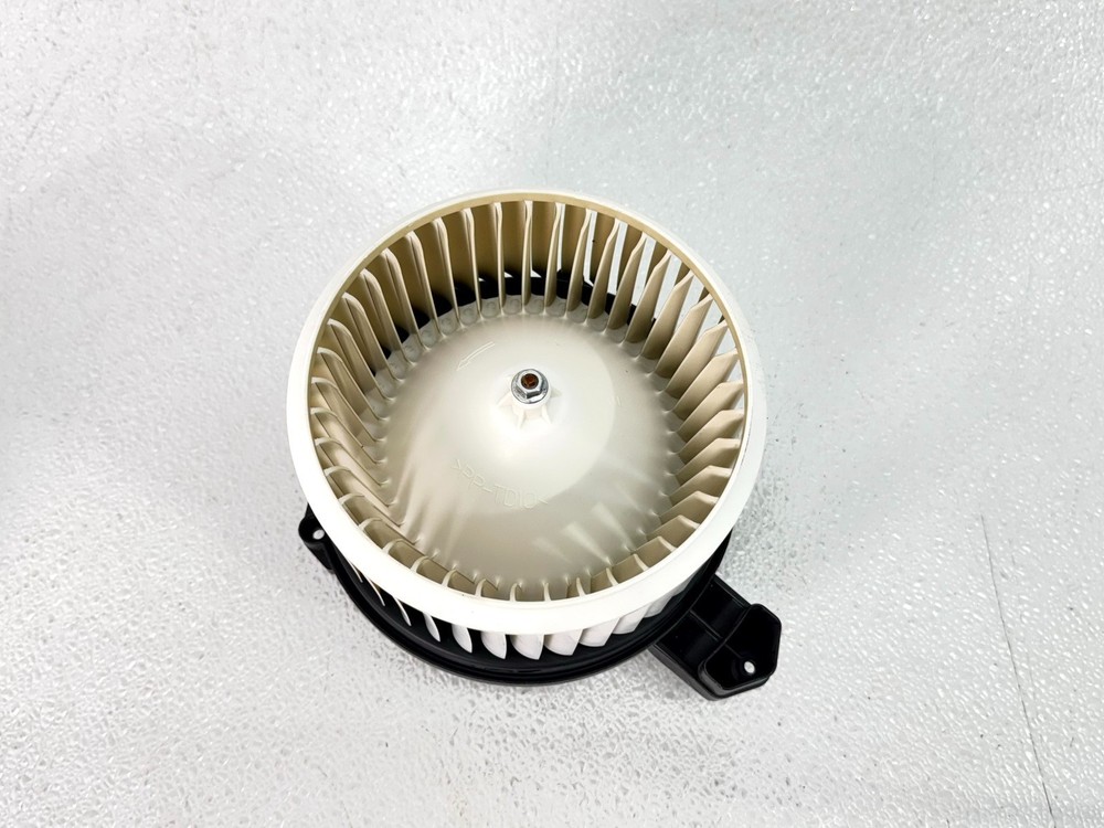 18-22 HONDA ACCORD A / C HVAC AIR HEATER BLOWER MOTOR W / WHEEL OEM