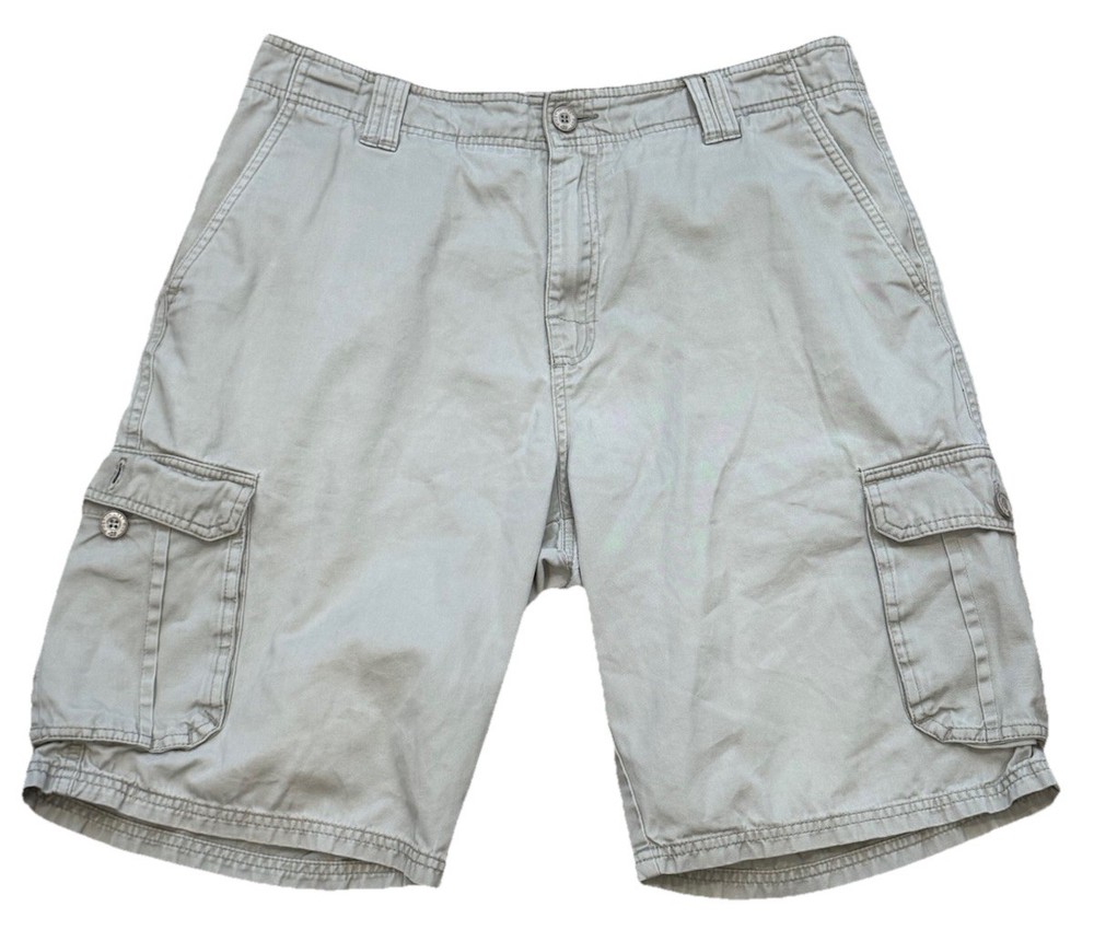 Vintage O’Neill Khaki Skater Y2K Cargo Shorts Men’s Size 33 Surfer Outdoors