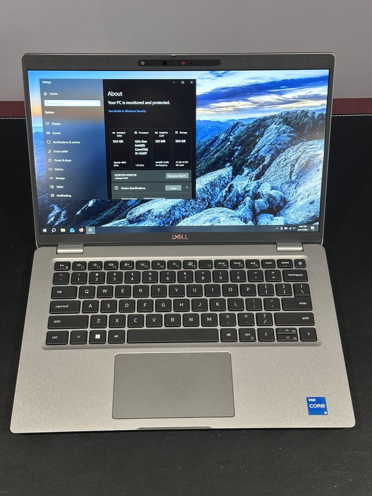 Dell Latitude 5431 Core i5-1240P 16GB DDR5 RAM 256GB SSD With charger