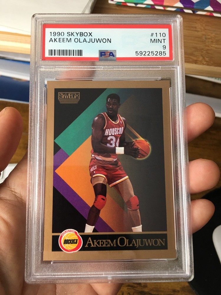 1990 Skybox AKEEM OLAJUWON Rockets HOF #110 PSA 9