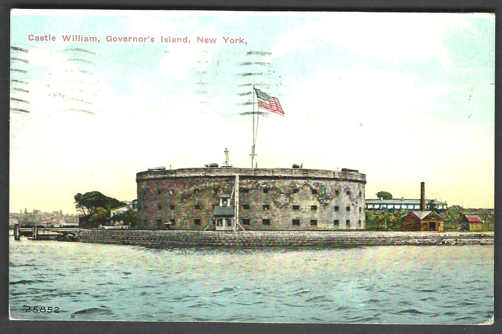 GOVERNOR’S ISLAND NEW YORK Castle William 1910 Divided Back Postcard