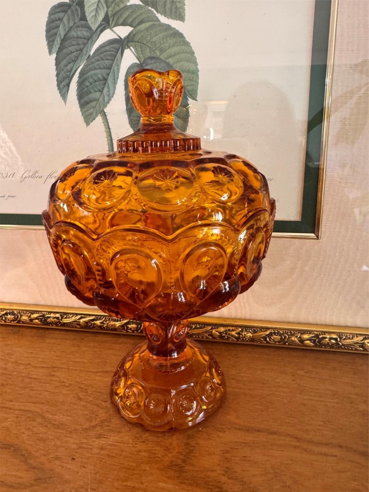 Vintage L. E. Smith Soft Topaz Moon and Stars Pedestal Covered Candy Dish