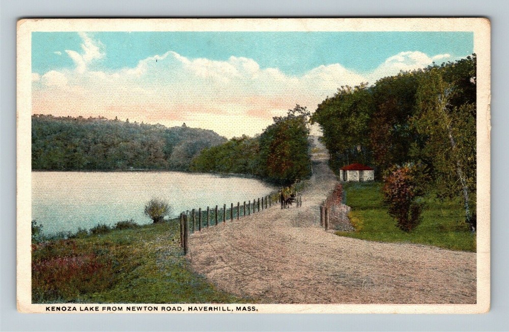 Haverhill MA-Massachusetts, Kenoza Lake From Newton Road Vintage Postcard