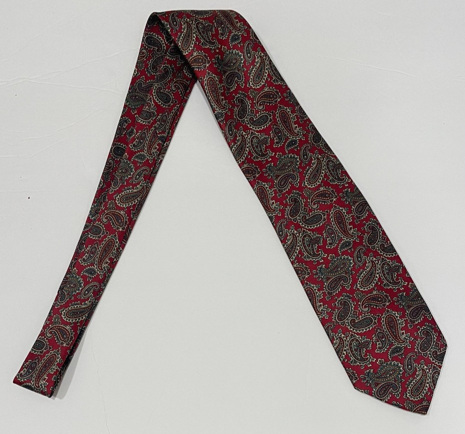 Carroll & Co. Beverly Hills 100% Silk Burgundy Multicolor Paisley Tie England