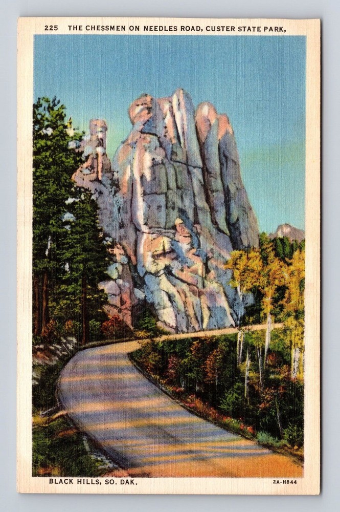 Black Hills SD- South Dakota, The Chessmen On Needles Road, Vintage Postcard