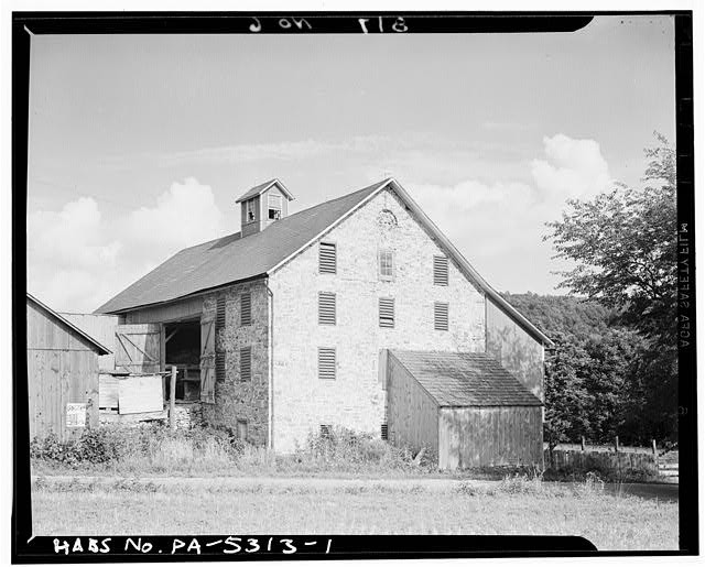 1.  GENERAL VIEW - S. & R. G. Roeder Barn, Macungie, Lehigh County, PA