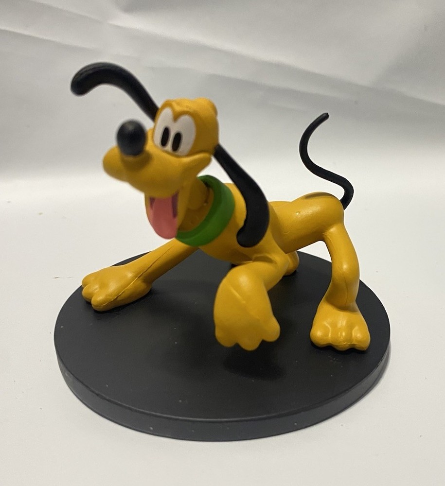 Disney Play in the Park Mickey Mouse and Friends PVC Figure Pluto