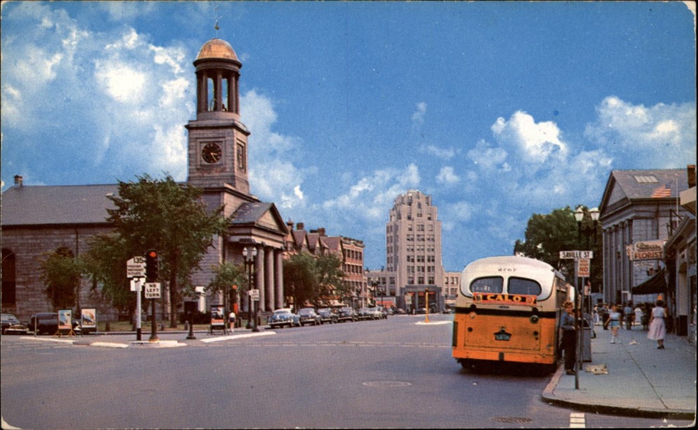 Quincy Center First Parish Church Massachusetts vintage postcard r714
