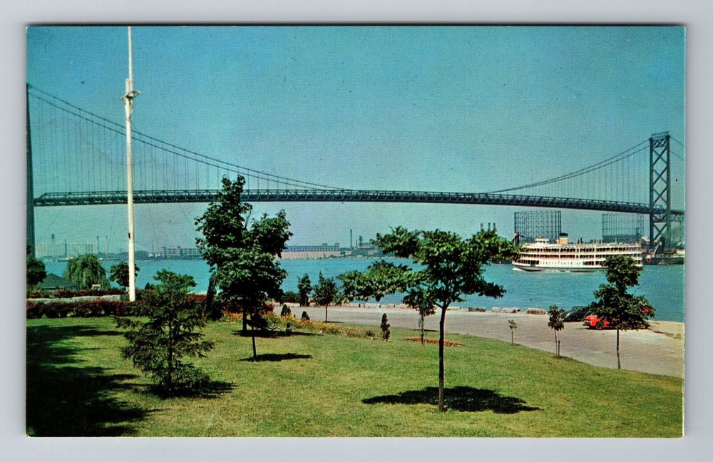Windsor-Ontario, The Ambassador Bridge, Detroit River, Vintage Postcard