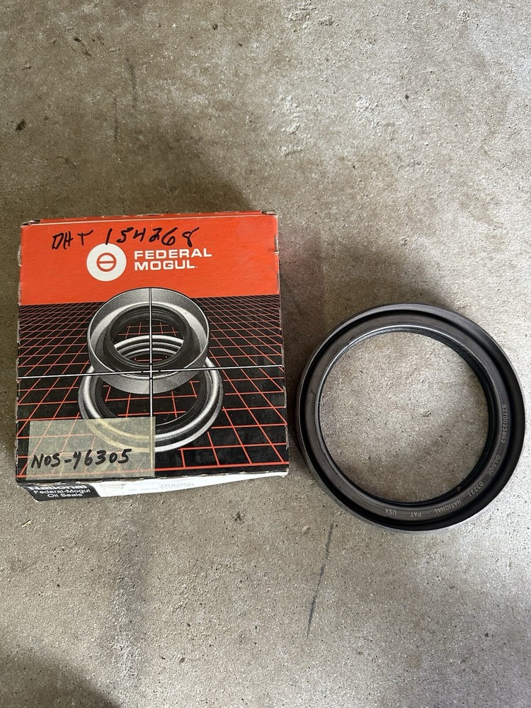 National Federal Mogul - 370025A Oil Bath Wheel Hub Seal