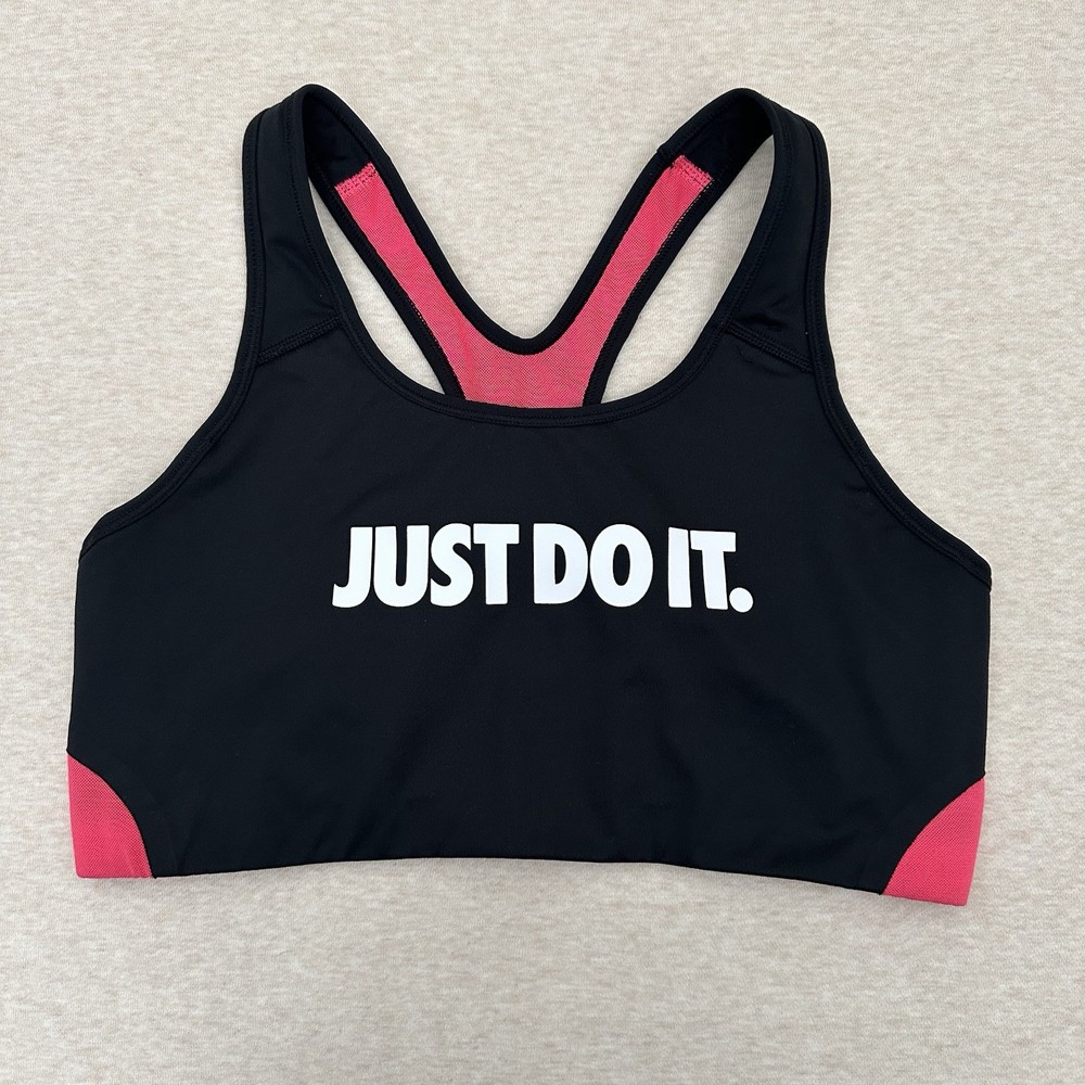 Nike Pro Women’s Size XL Black Classic Swoosh Dri-Fit Bra