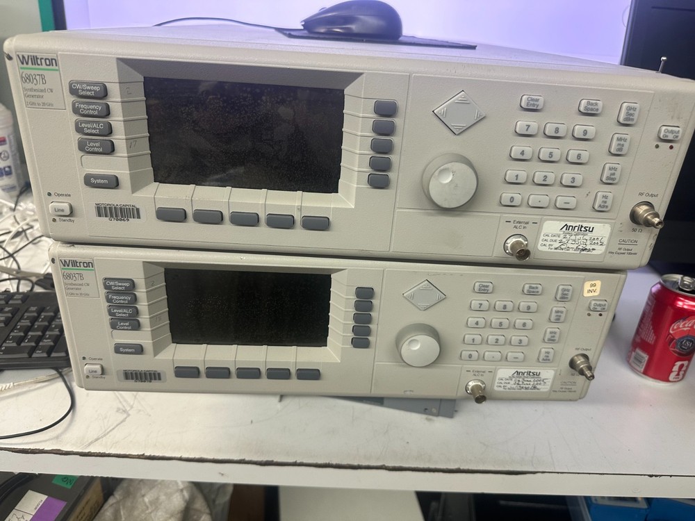 Anritsu (Wiltron) 68037B Synthesized CW Generator for parts or repair