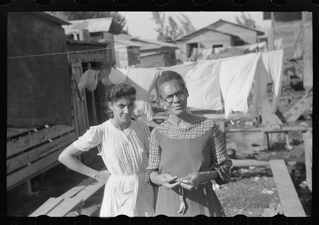 Photo:San Juan Puerto Rico 1942 El Fangitto Residents Houses Slum Laundry