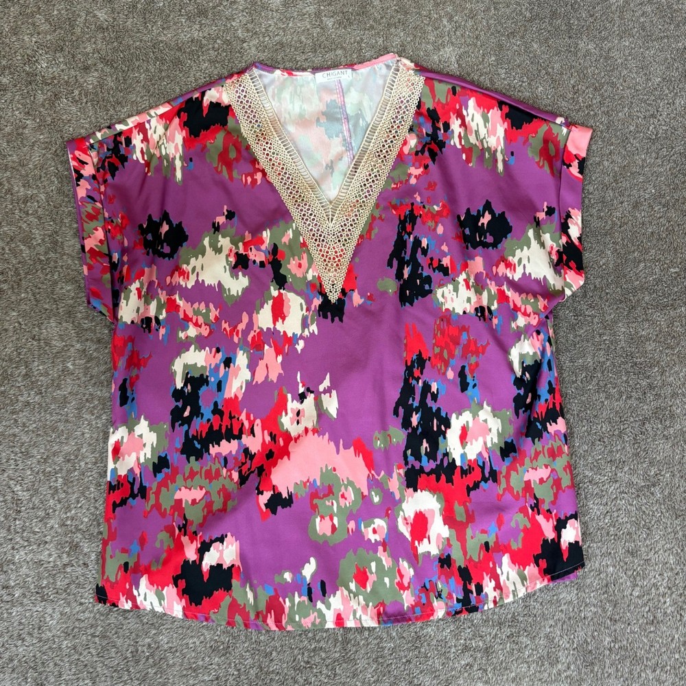 Chigant Women's Purple Abstract Floral V-Neck Lace Trim Short Sleeve Top Size L
