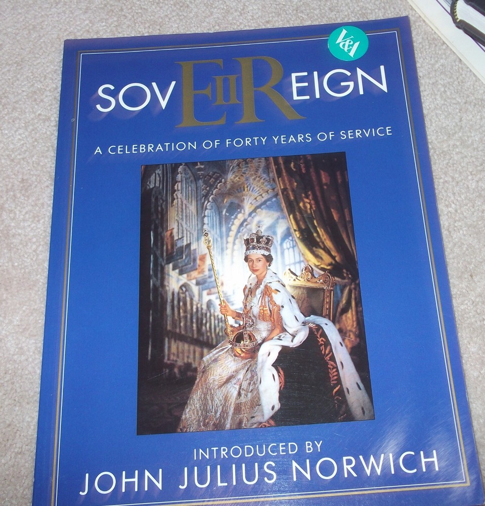 Sovereign by Norwich, John Julius Paperback / softback Book The Fast Free