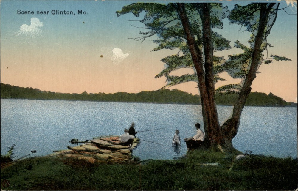 Clinton Missouri lake scene fishing sunrise unused vintage postcard
