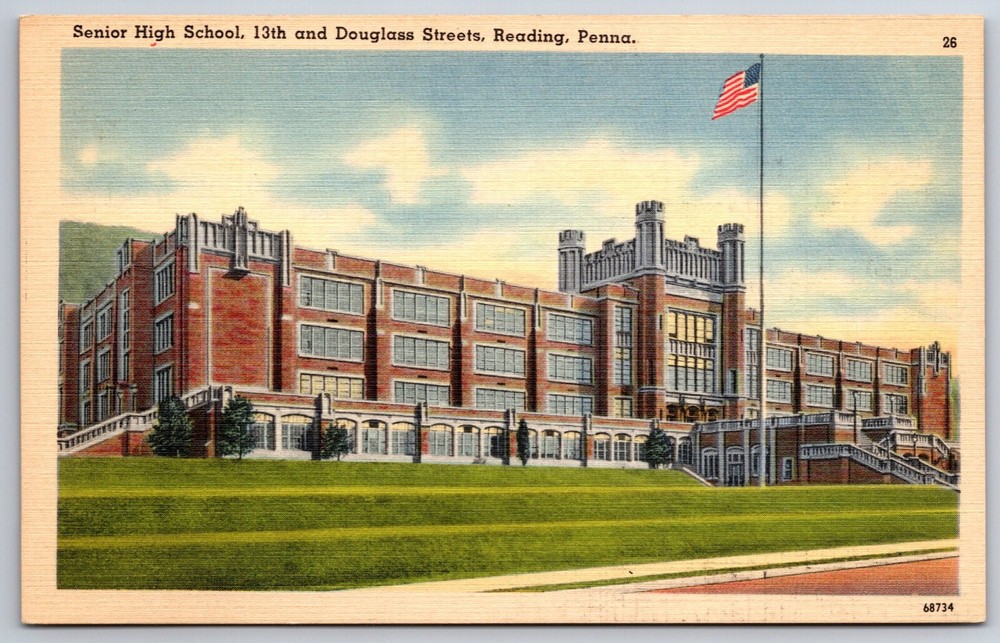 Reading Pennsylvania~Senior High School Bldg Street View~Vintage Linen Postcard