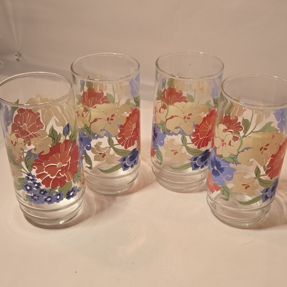 Set of 4 Multicolor Floral Pattern Glass Drinking Tumblers Decorated Design