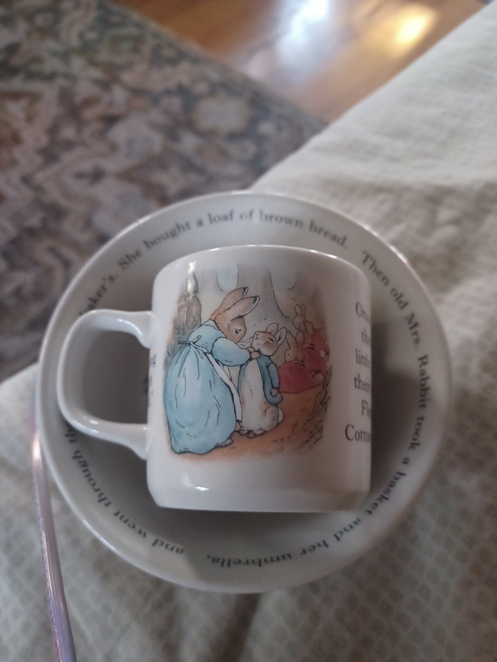 PETER RABBIT 3 Piece Children's Porcelain bowl, mug Flopsy MOPSY WEDGWOOD