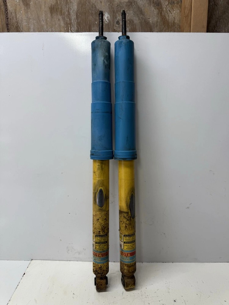 2009-2015 Toyota Tacoma Bilstein Rear Shock Strut Set 48530-AD051 OEM 1818