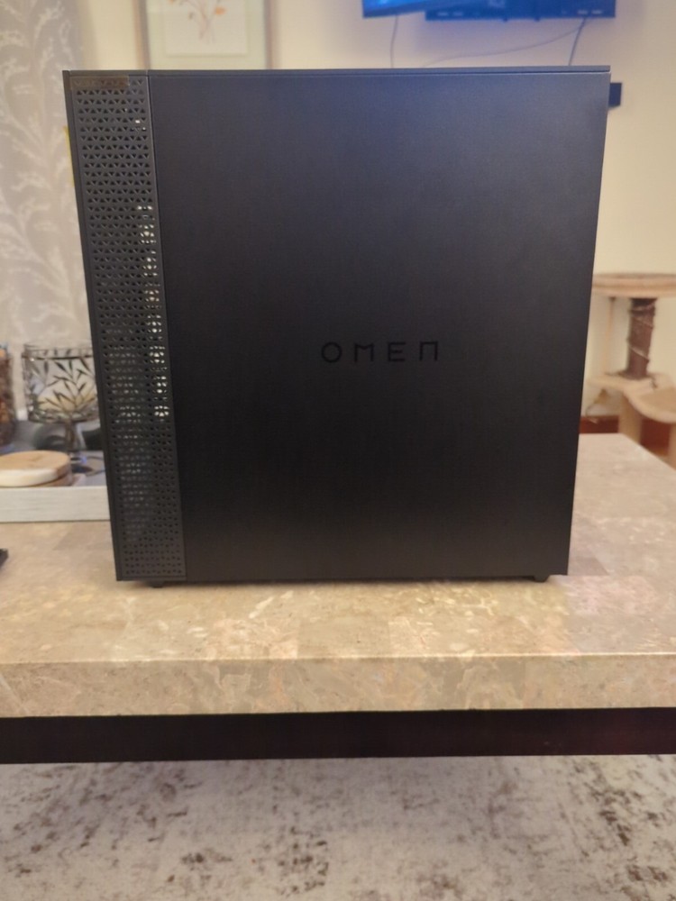 HP Omen 30L Chassis, Gaming PC Case HDD caddy RGB Strip M45086-001