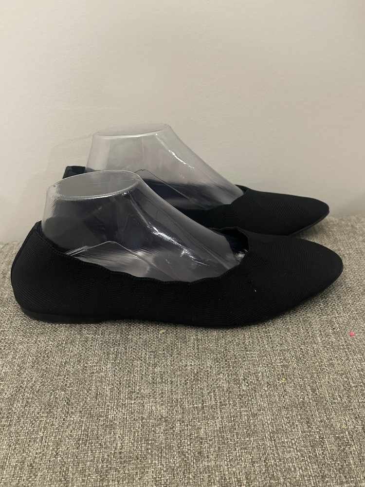Skechers Air Cooled Black Pointed Toe Flats Size 10
