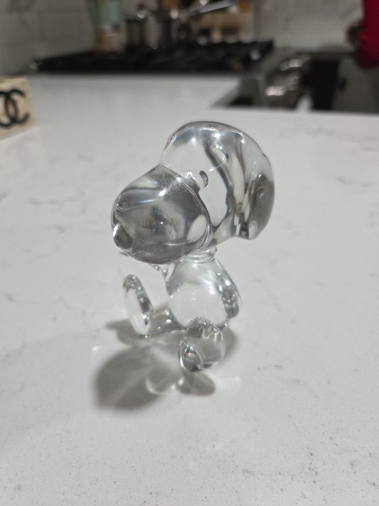 Baccarat Crystal Sitting Snoopy with Raised Right Hand