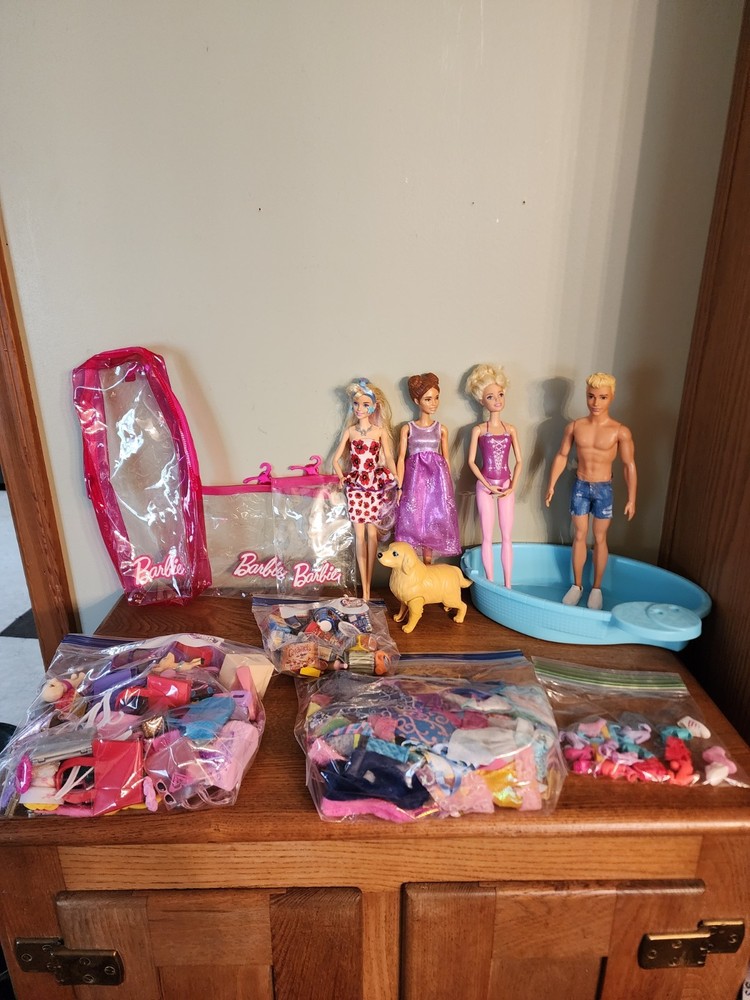 Huge Barbie Lot Dolls Clothes Shoes  Storage & Lots Of Access Almost 200 Pcs