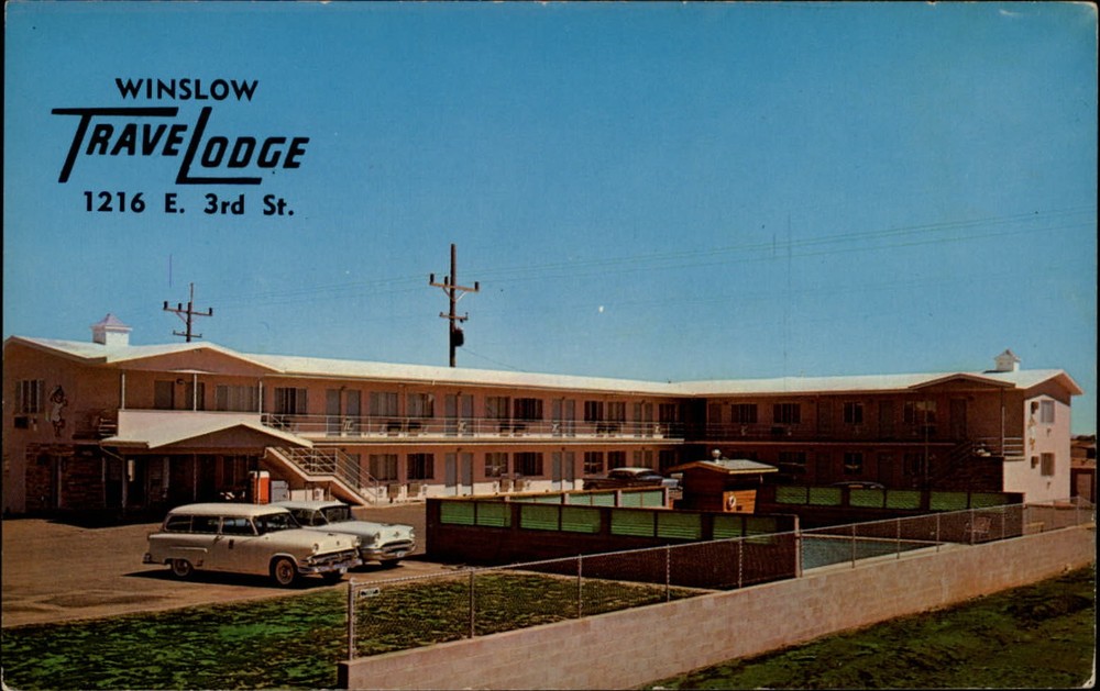 Winslow Arizona TraveLodge pool 1950s cars Route 66 ~ unused postcard sku309