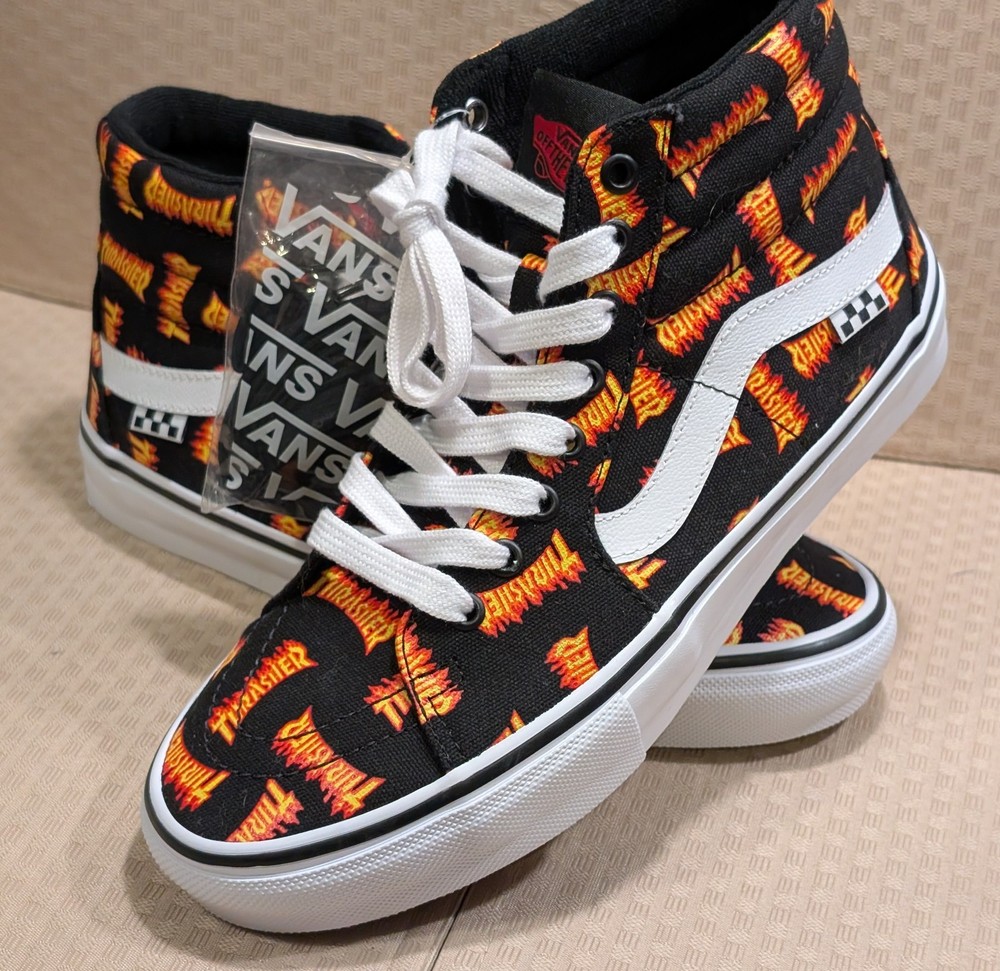 VANS x Thrasher Sk8-Hi Black w Orange Logos Canvas Size 8(US) 40.5 (EUR) New