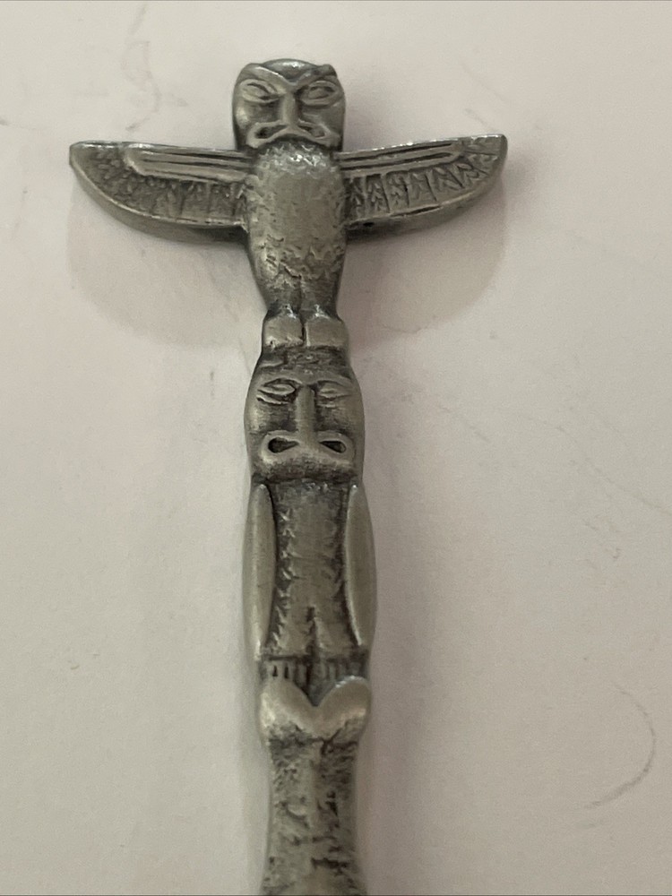 Totem pole Victoria Canada Pewter Vintage Souvenir Spoon Collectible