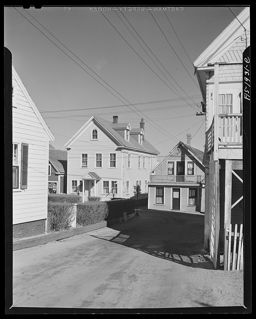 Photo:Eastham Massachusetts 1930s Cape Cod Houses Street View