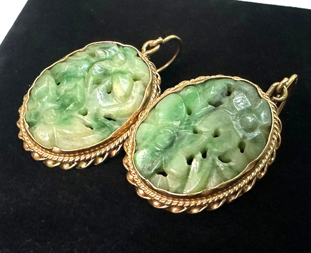 14K YELLOW GOLD Stamped Carved Jade Chinese Floral Pierced Earrings 7.85 Grams