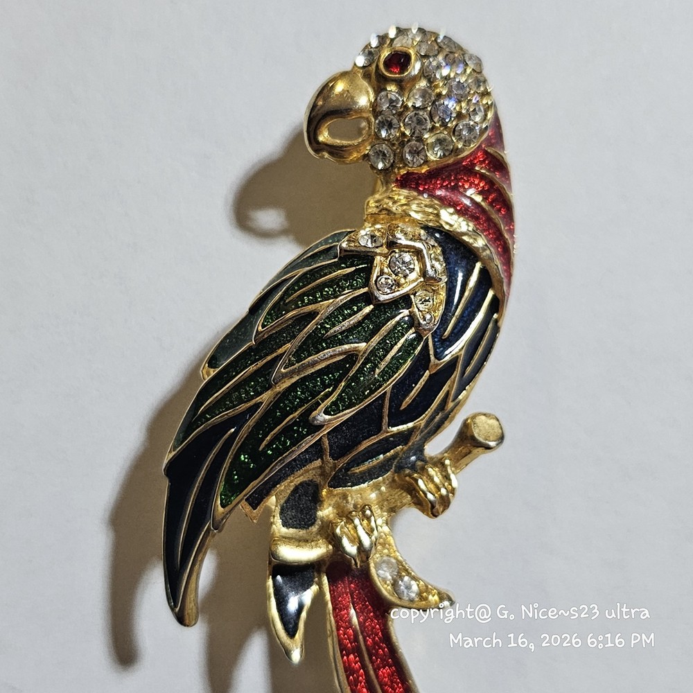 Vintage Enamel And Rhinestone Parrot Pin Broach
