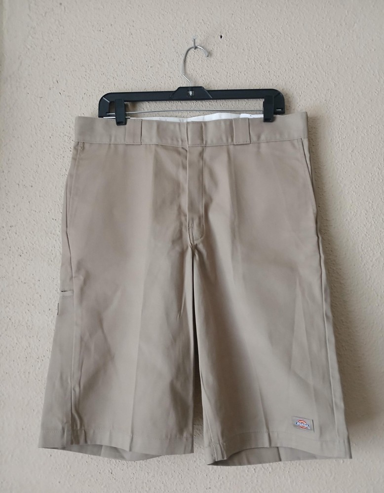 Dickies Shorts Mens 34 Beige Relaxed Fit Work Chino Flat Front WR640KH New