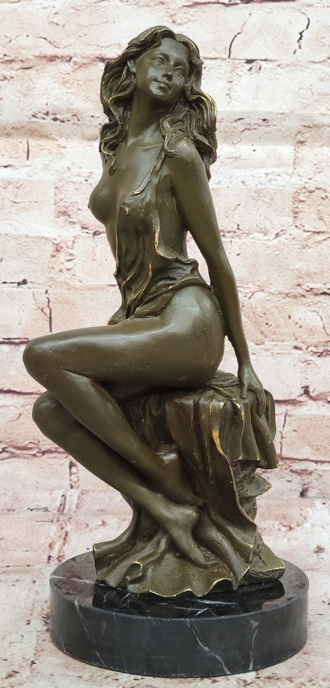 Venus Bronze Statue Nude Roman Love Deity Figurine by Mavchi
