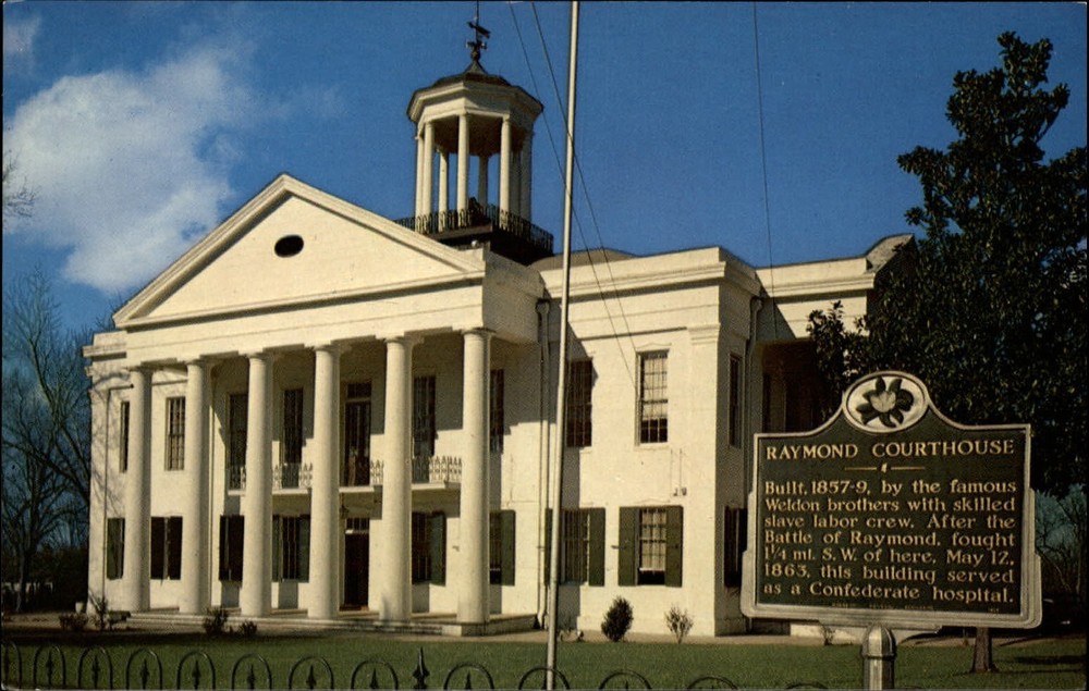 Mississippi Raymond Court House Hinds County ~ 1950s-60s postcard sku645