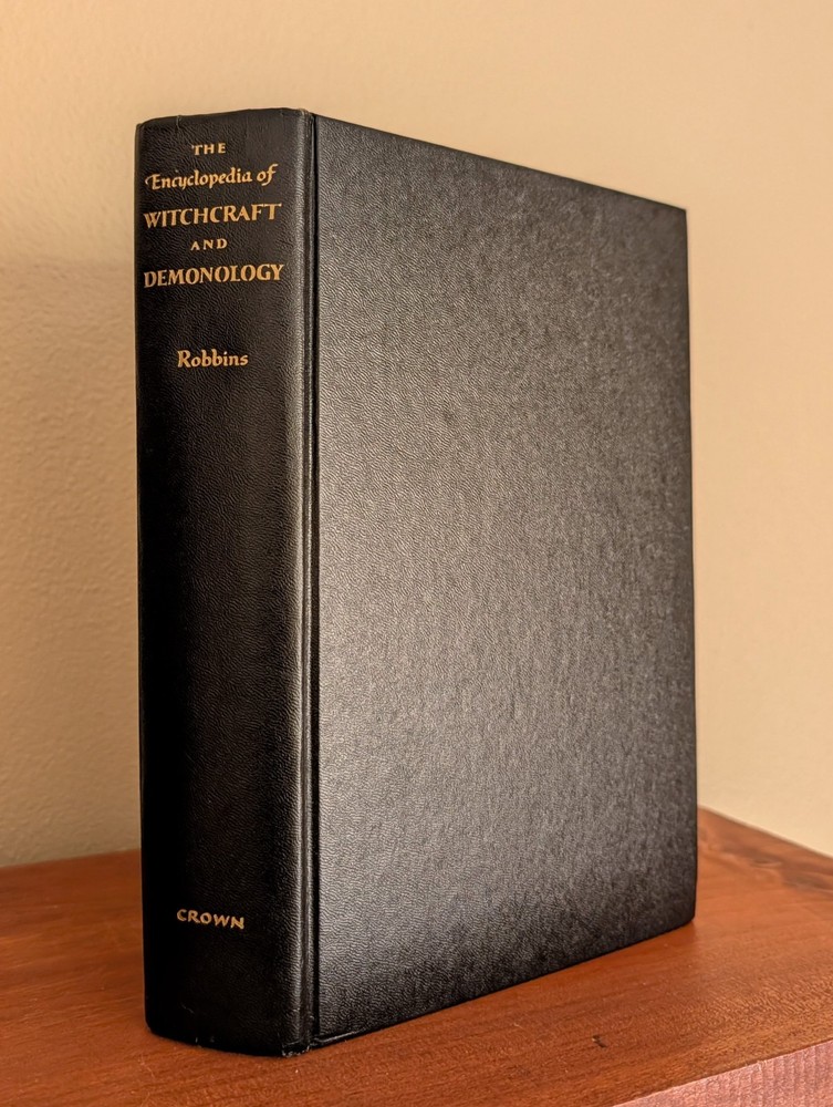Rare 1959 WITCHCRAFT & DEMONOLOGY by Robbins / HARDCOVER OCCULT MALLEUS